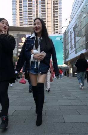 超短牛仔热裤长靴MM