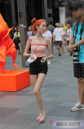 长腿小姐姐 好白啊3A1498[617M]