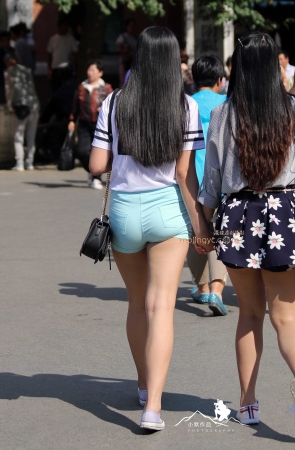 第963篇紧绷热裤 —-20P