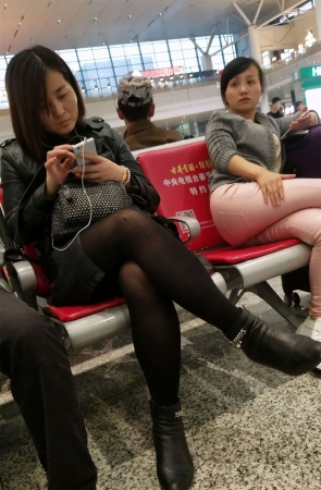 超性感黑丝长腿尖嘴皮靴知性大姐姐