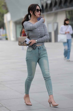 牛仔裤高跟 [166P-1.56GB] 