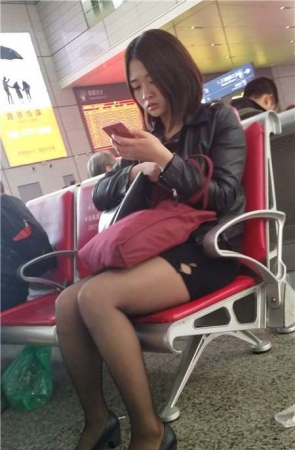 4k-超性感黑丝美腿漂亮美女姐姐