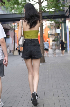 22711-27+113妙龄苗条长腿女孩 13P