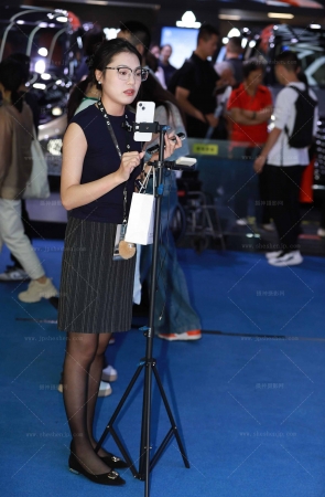 沃尔沃黑丝主播【套图➕视频】