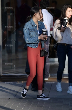 1641逛街美女姐妹