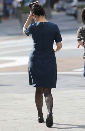 【珏一笑而过】诱惑街拍黑丝OL