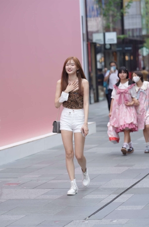 青春靓丽短靴短裤