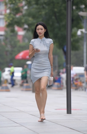 [一始专区] 蓝裙美女 【图片➕视频】