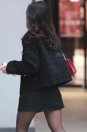 街拍黑丝高跟shaofu