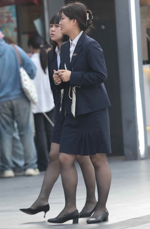 街拍黑丝职业装-17P