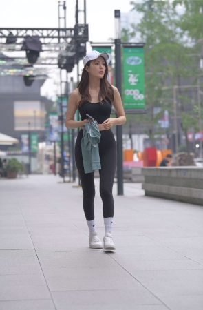 一始街拍作品 性感黑色瑜伽