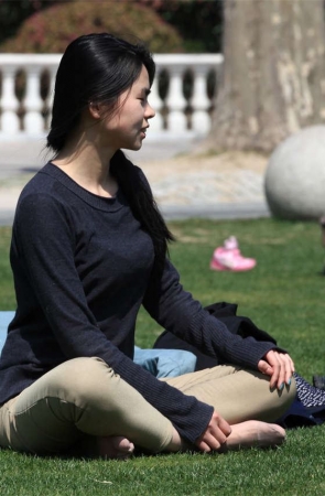 No282 一双漂亮薄丝，给你看，但不给你好好拍