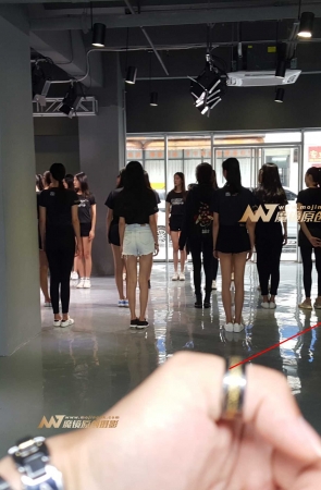 中国模特大赛，选手签到排练现场
