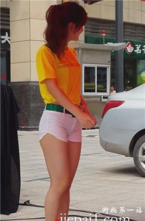 街拍青春活力美女舞蹈表演 [1.69 GB]