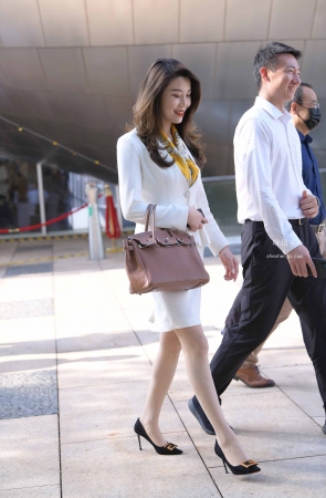 21412-5+101韵味的丝袜朲萋 4P