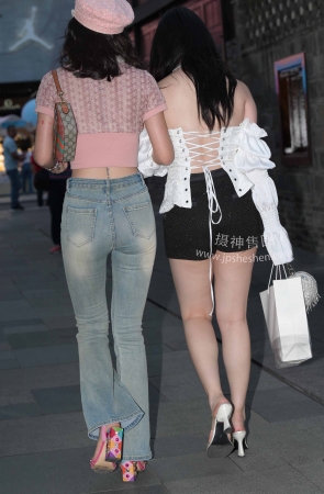 2356-12=112极品俩闺蜜，我俩个都要～ 18P