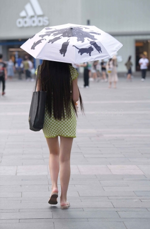 谁家女友大长腿又细又长