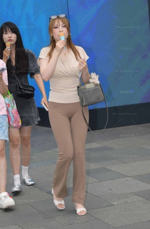 2461-8=49√她在吃甜筒噢～ 14P