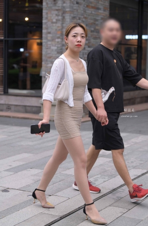 20915-1+57包臀裙丝袜朲萋 6P