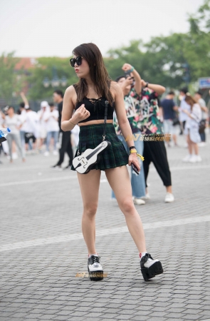 日式卡哇伊小短裙美腿美女