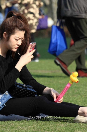 相当精致的一双美脚丫