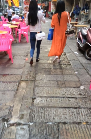 圆臀紧身蓝牛MM