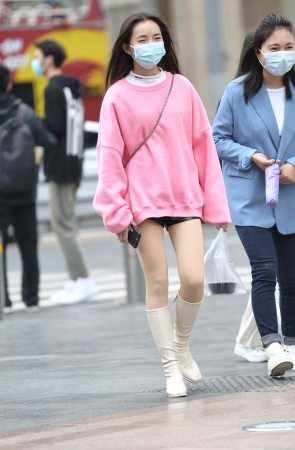 戴了口罩只能看哇了