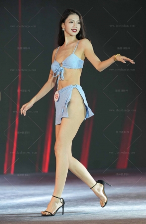 选美压轴内衣走秀好像有无内哦1058P