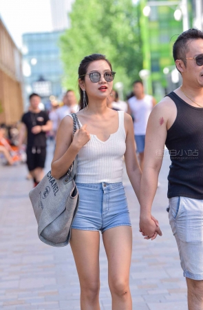 搭讪街拍高颜值马尾辫美女