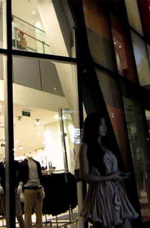 公主裙漂亮美女&amp;2个丝袜美腿美女