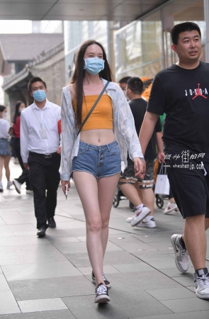 2264-5+91热裤大长腿 15P