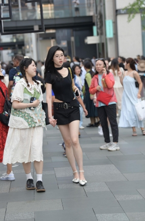 冰清玉洁的清纯小姐姐