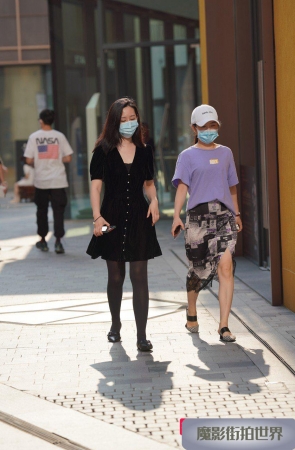 黑丝口罩美女3A1256[767M]