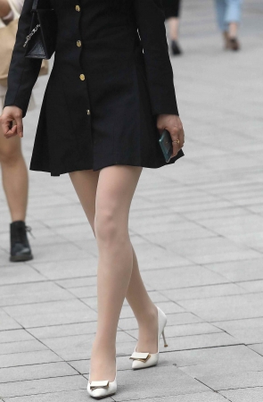 肉丝街拍高跟-18P