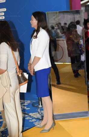 24310-15=45√广州美博会现场拍摄 8P