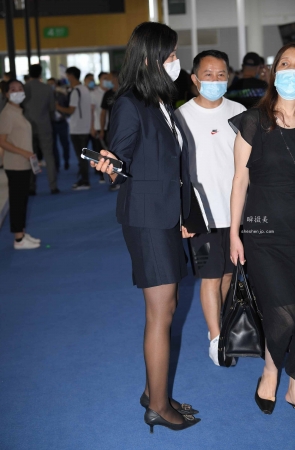 21831-17+93√经典黑丝OL装 3P