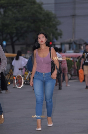 难得一遇大紧牛