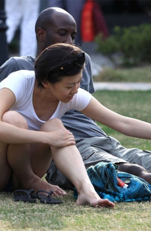 No1284 敢和黑人谈恋爱的女孩，一双玉足会不会有过人之处