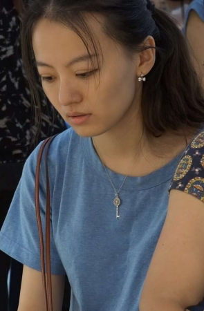 4K – 清秀的小姐姐试鞋 [953 MB/MP4]