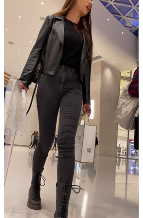 牛仔紧身裤长腿MM