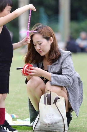 No94 气质不错但不能看脚