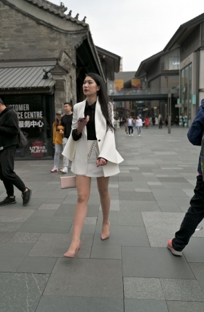 漂亮的气质美女