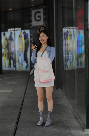 漂亮的大眼美女