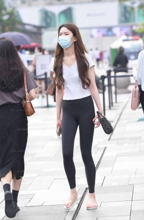 略有几分姿色就可以了/231119-2-41 14P