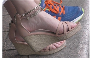 4k-超美坡高跟凉鞋小清新天生丽质的女神。