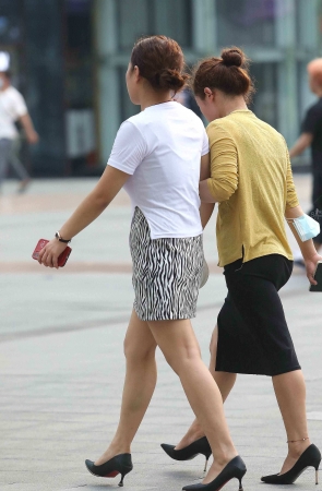 高跟包臀裙轻熟