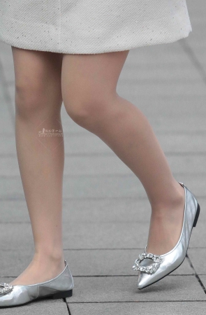 肉丝街拍少妇-17P