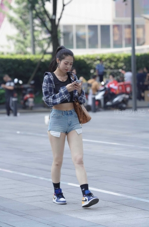 [kaine专区] 爱笑的女孩 【图片➕视频】